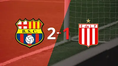 Barcelona le ganó en la ida a Estudiantes Barcelona le ganó en la ida a Estudiantes