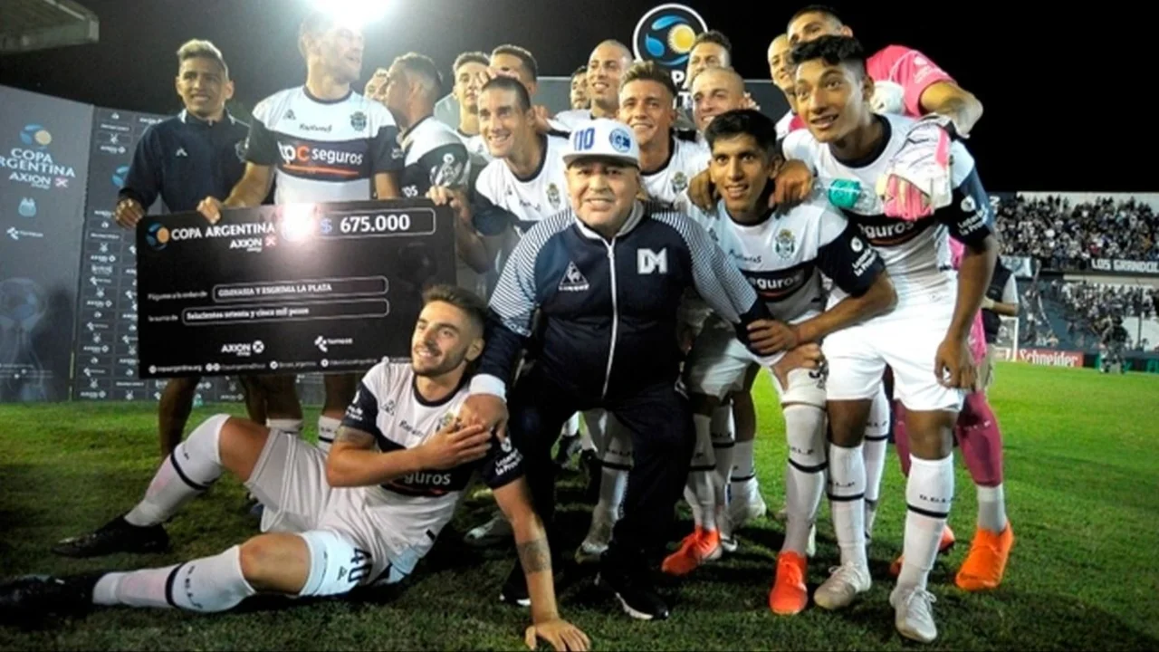 Gimnasia y Esgrima La Plata Diego Armando Maradona Lucas Licht
