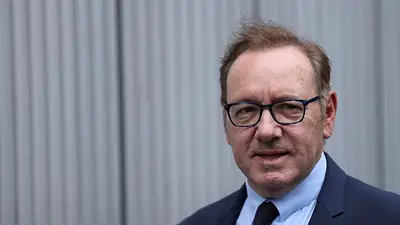 Kevin Spacey carga contra acusación de agresión sexual en tribunal londinense Kevin Spacey carga contra acusación de agresión sexual en tribunal londinense