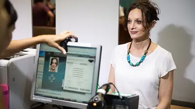 Derecho a tener un DNI no binario Derecho a tener un DNI no binario