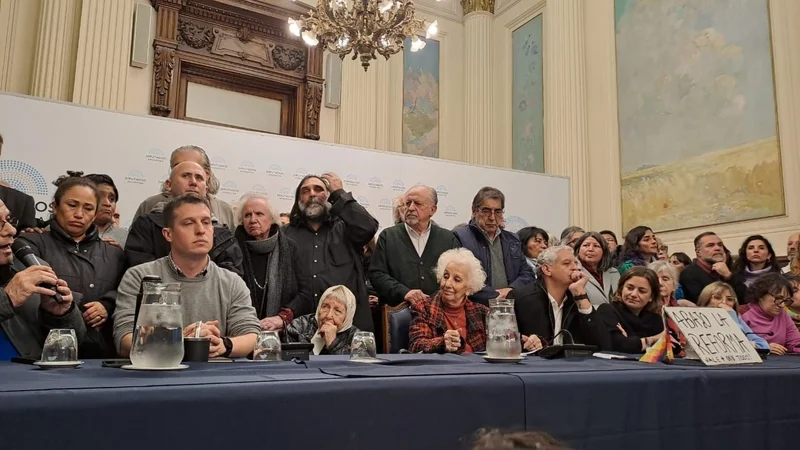 Sindicatos y referentes de DDHH denunciaron en el Congreso la "grave situación de Jujuy"