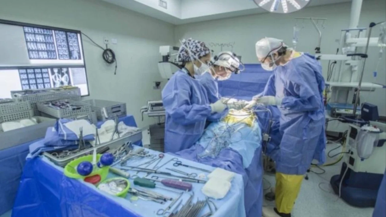 Denuncian que se suspendieron las cirugías en el Hospital Durand por un gas tóxico