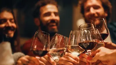 Cata de vinos entre amigos Cata de vinos entre amigos