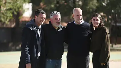 Larreta y Bullrich respaldaron a De Loredo de cara a las elecciones 2023: ¿habrá foto de unidad ? Larreta y Bullrich respaldaron a De Loredo de cara a las elecciones 2023: ¿habrá foto de unidad ?