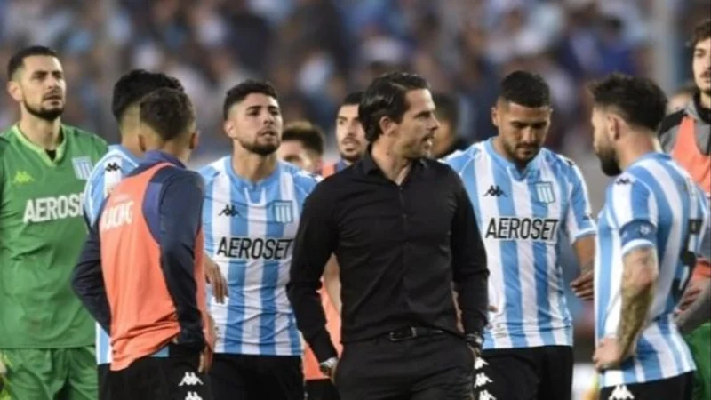 Un jugador de Racing se cansó de la dirigencia y quiere abandonar el club