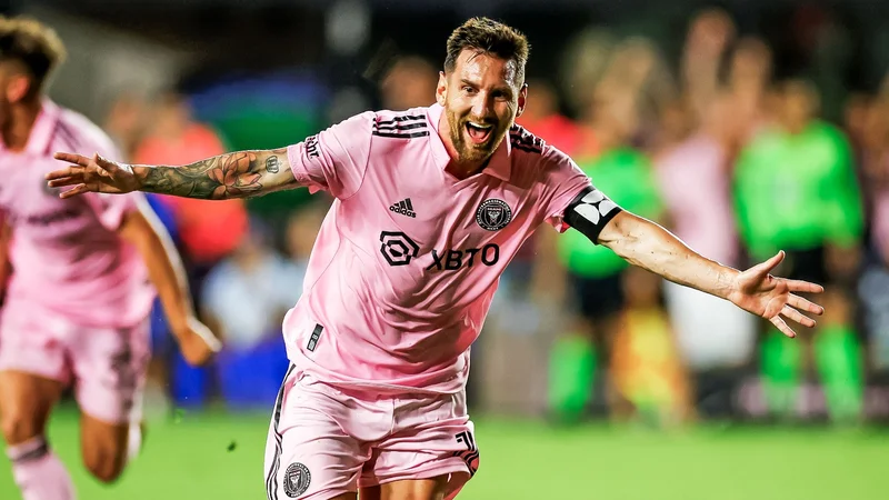 Con un golazo de tiro libre, Messi dio vuelta el partido para el triunfo del Inter Miami