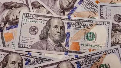 En un jueves negro, el BCRA vendió 7 veces más que ayer: 379 millones de dólares En un jueves negro, el BCRA vendió 7 veces más que ayer: 379 millones de dólares