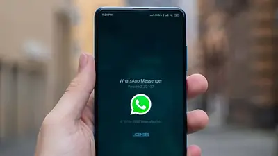 WhatsApp WhatsApp