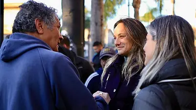 Elecciones 2023: Galmarini recorrió Benavidez y charló con vecinos sobre "qué Tigre quieren" Elecciones 2023: Galmarini recorrió Benavidez y charló con vecinos sobre "qué Tigre quieren"