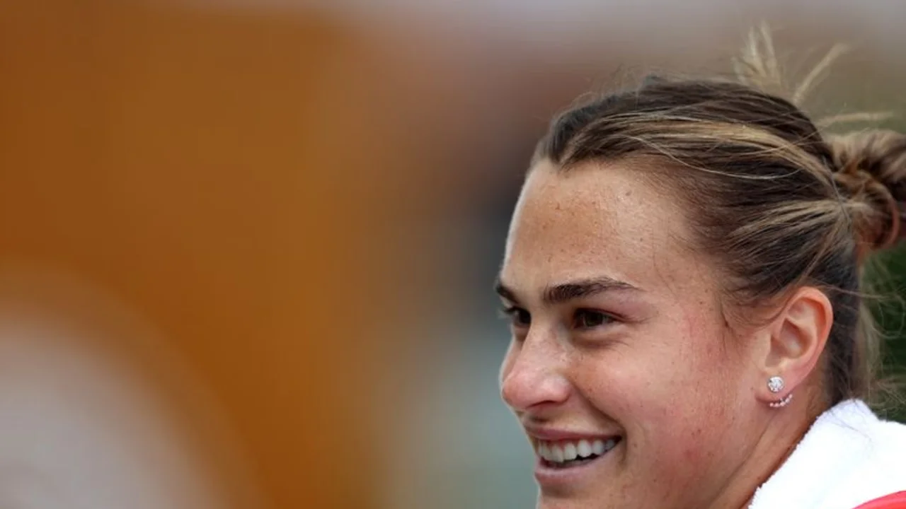 Sabalenka y Azarenka, fuera de Wimbledon por lesiones en el hombro