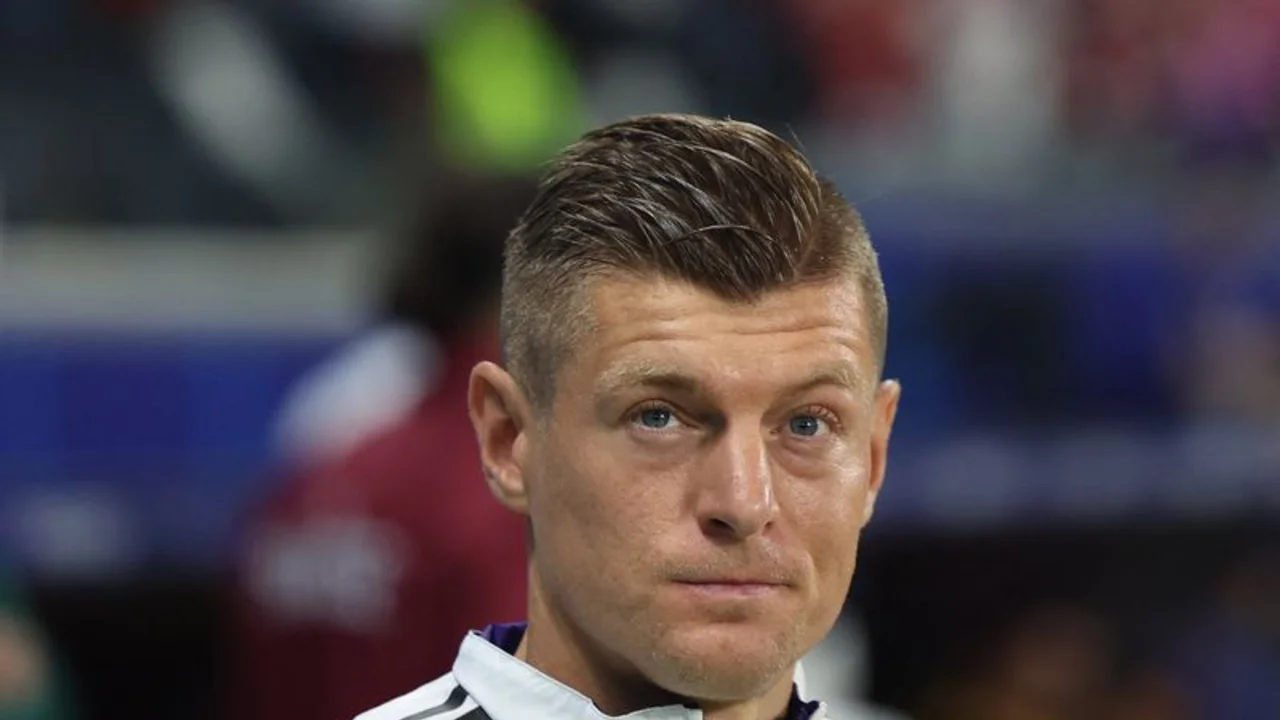 España espera "jubilar" a Toni Kroos, dice su amigo Joselu