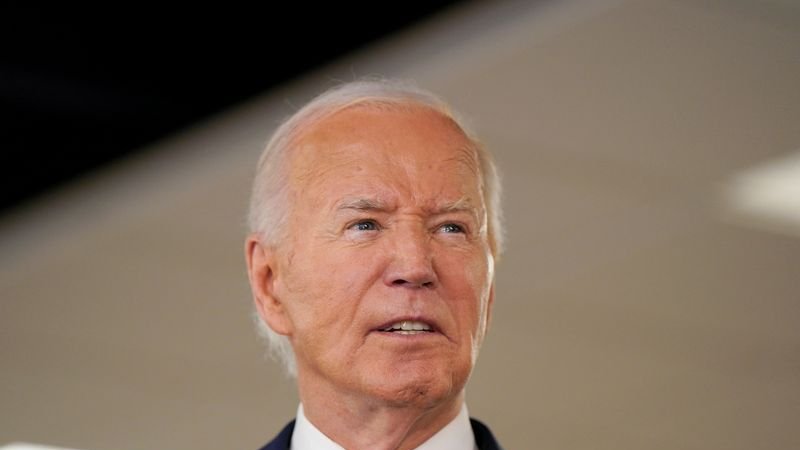 Biden comienza festividad del 4 de julio con eventos que buscan tranquilizar a los demócratas