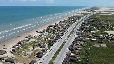 La tormenta Beryl se dirige a Texas y podría recuperar la fuerza de huracán La tormenta Beryl se dirige a Texas y podría recuperar la fuerza de huracán