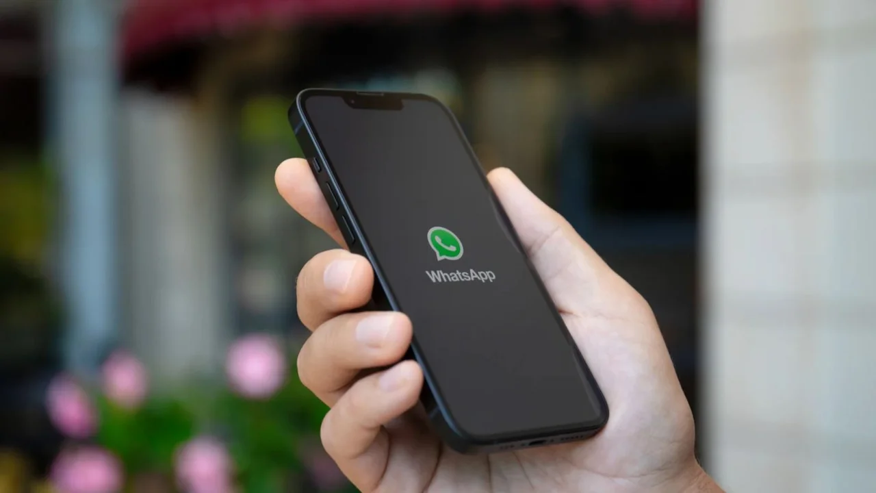 Qué es el "modo espía" de WhatsApp: cómo funciona y los pasos para activarlo.