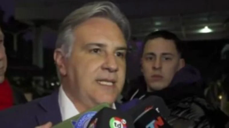 Llaryora presentó un programa para fortalecer los Centros de Jubilados y apuntó contra Milei: "Estado presente"