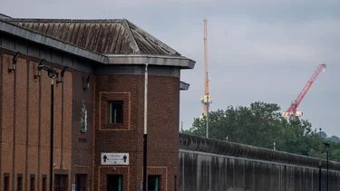 El desbordamiento de las prisiones pone al nuevo gobierno británico ante una crisis temprana