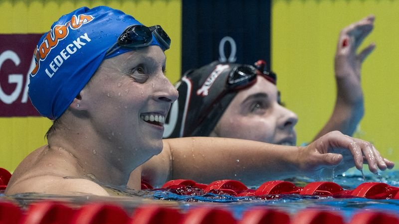 Biles y Ledecky encabezan delegación EEUU de 592 miembros para Juegos de París
