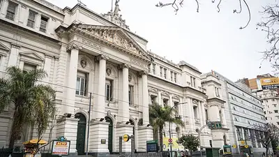 Cuál es la carrera de la UBA que tiene amplia salida laboral pero pocos egresados. Ingeniería en Petróleo, dónde se estudia en Argentina. Cuál es la carrera de la UBA que tiene amplia salida laboral pero pocos egresados. Ingeniería en Petróleo, dónde se estudia en Argentina.