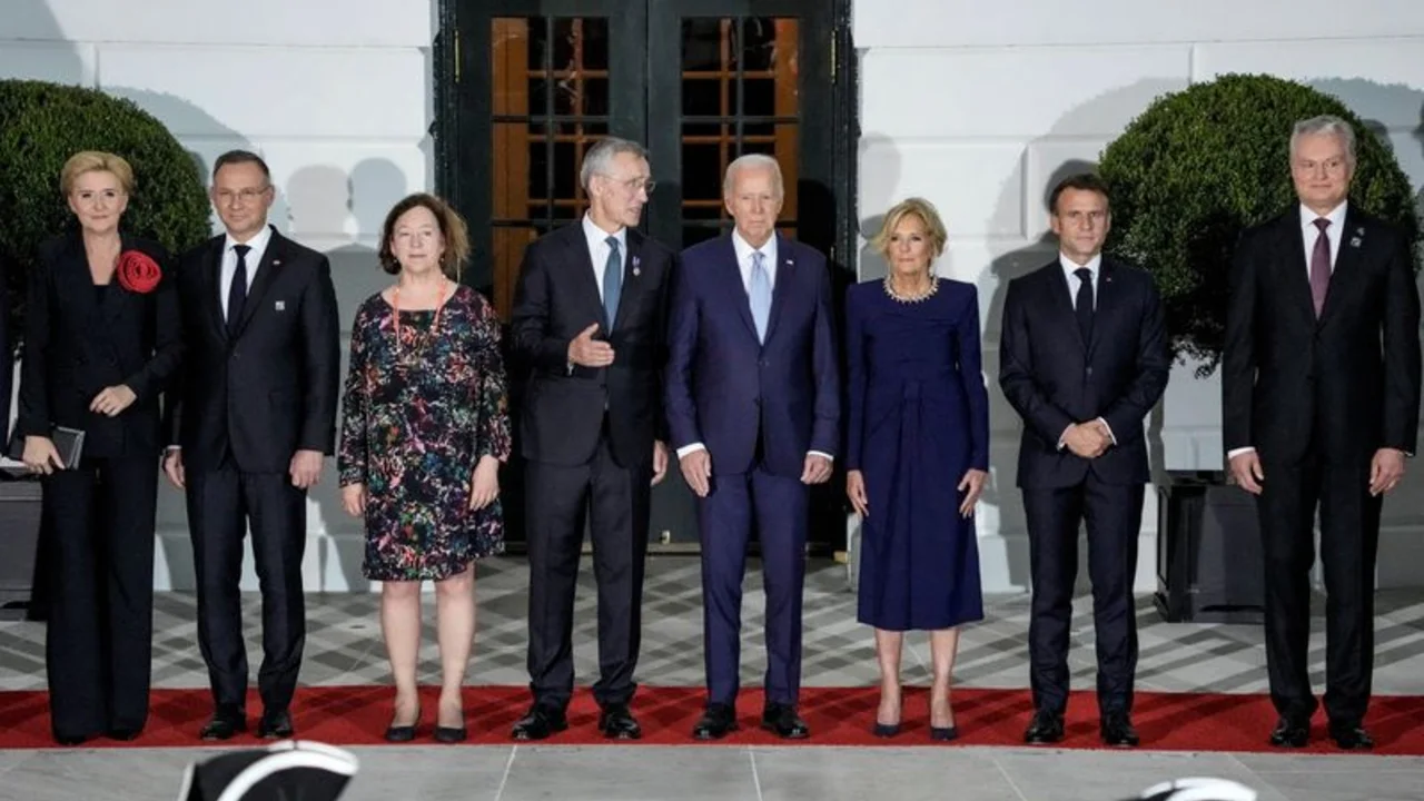La declaración prevista de la OTAN está llena de "retórica beligerante" y "mentiras", según China