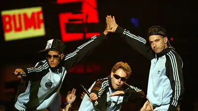 Beastie Boys demanda al dueño de Chili's por anuncios con su tema 'Sabotage' Beastie Boys demanda al dueño de Chili's por anuncios con su tema 'Sabotage'