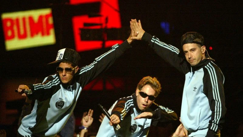 Beastie Boys demanda al dueño de Chili's por anuncios con su tema 'Sabotage'