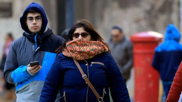 Alerta máxima por frío polar y lluvias en AMBA para hoy domingo 25 de mayo