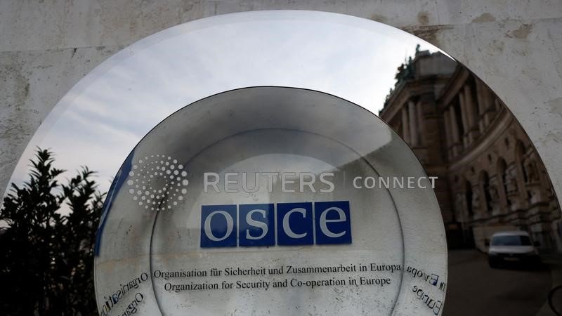 Rusia condena a prisión a un empleado de la OSCE por espionaje en el este de Ucrania