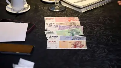 El BOCADE gana terreno en La Rioja: el Gobierno pagará un bono de 50 mil pesos a estatales, en Chachos El BOCADE gana terreno en La Rioja: el Gobierno pagará un bono de 50 mil pesos a estatales, en Chachos