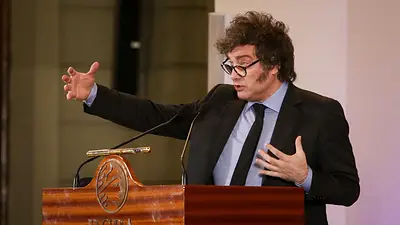 El Gobierno anunció la disolución de la AFI y la vuelta de la SIDE El Gobierno anunció la disolución de la AFI y la vuelta de la SIDE