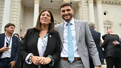 En medio de la crisis, Pullaro quiere cambiar la Constitución de Santa Fe para ser reelegido En medio de la crisis, Pullaro quiere cambiar la Constitución de Santa Fe para ser reelegido