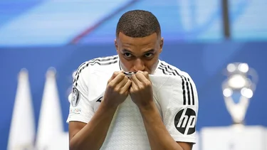 Mbappé dice que jugar en el Real Madrid cumplirá su sueño de infancia