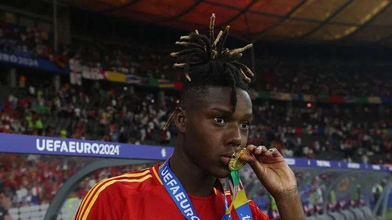 Aficionados del Barça recaudan fondos en TikTok para el fichaje de Nico Williams