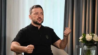 Zelenski dice que la entrega de cazas F-16 se acelerará gracias a la ayuda polaca