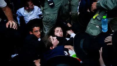 Ejército israelí enviará avisos de llamada a filas a los ultraortodoxos Ejército israelí enviará avisos de llamada a filas a los ultraortodoxos