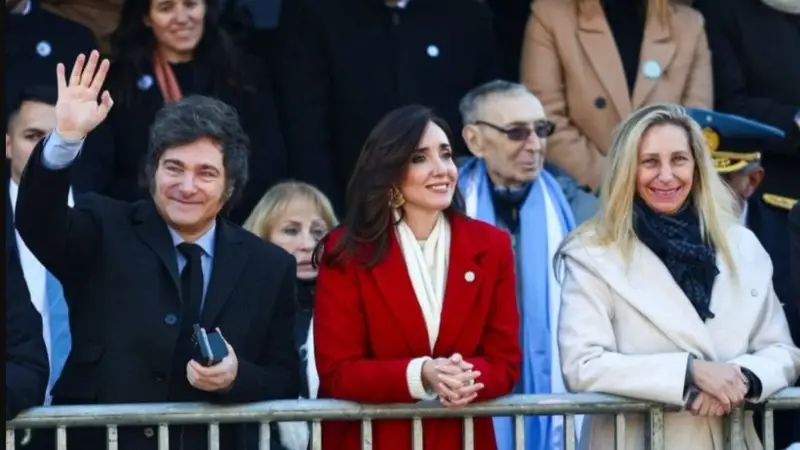 Con el dólar inquieto, Milei acelera la renuncia de Villarruel y los gobernadores del centro están al acecho por si cae el Gobierno Con el dólar inquieto, Milei acelera la renuncia de Villarruel y los gobernadores del centro están al acecho por si cae el Gobierno