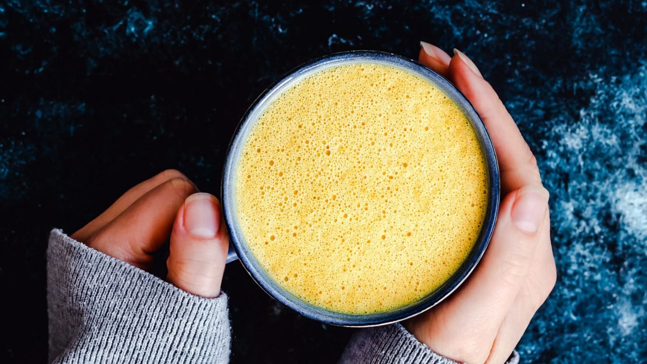 Leche dorada, Latte de cúrcuma, té de cúrcuma con leche