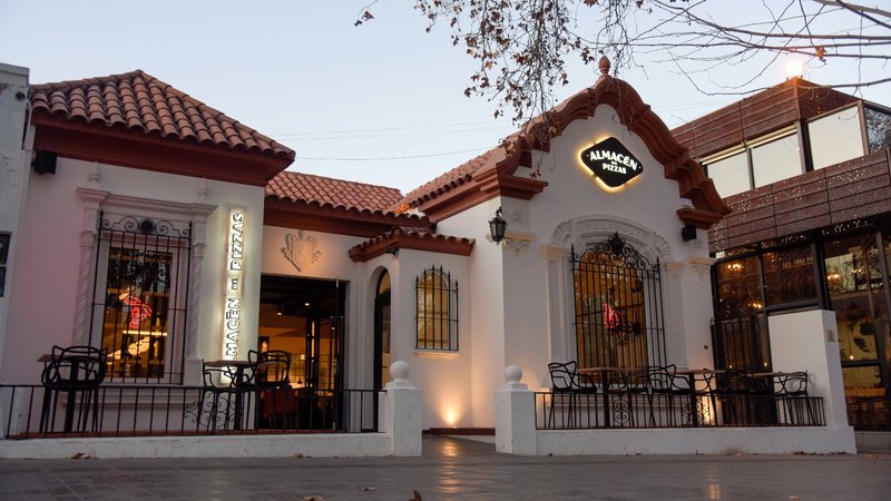 Almacén de Pizzas.