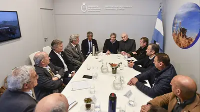 Caputo les negó la eliminación de las retenciones a la Mesa de Enlace Caputo les negó la eliminación de las retenciones a la Mesa de Enlace