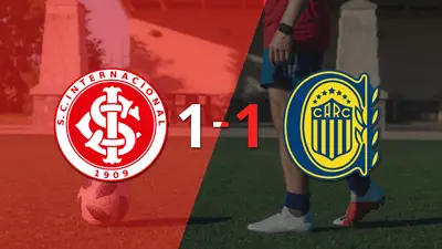 Rosario Central igualó con Internacional, pero se clasificó a Octavos de Final Rosario Central igualó con Internacional, pero se clasificó a Octavos de Final