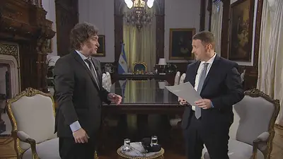 Jonatan Viale dijo que Milei lo invitó "engañado" a la Quinta de Olivos Jonatan Viale dijo que Milei lo invitó "engañado" a la Quinta de Olivos