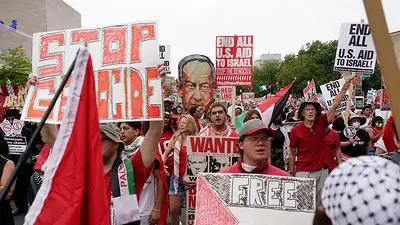 Miles de personas protestan cerca del Capitolio de EEUU antes del discurso de Netanyahu Miles de personas protestan cerca del Capitolio de EEUU antes del discurso de Netanyahu