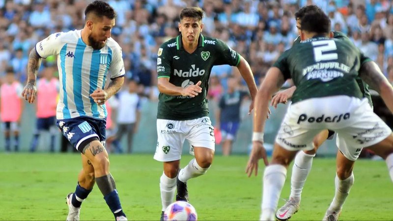 Racing Sarmiento