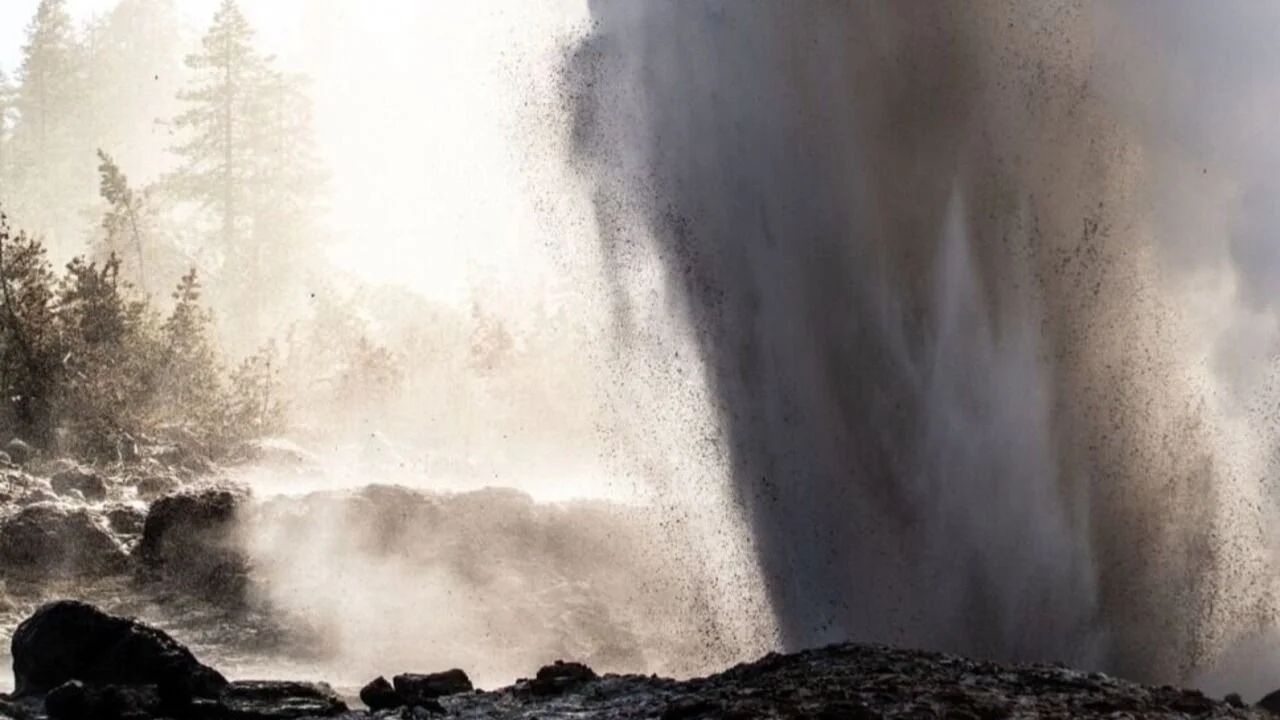  Yellowstone