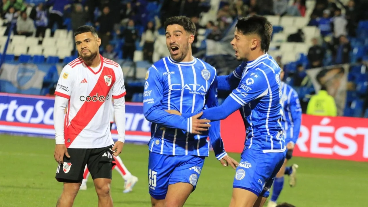 River Plate, Martín Demichelis, Liga Profesional de Fútbol, Godoy Cruz