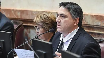 Senador de La Libertad Avanza reconoce la interna de Milei y Villarruel: "Es algo negativo" Senador de La Libertad Avanza reconoce la interna de Milei y Villarruel: "Es algo negativo"