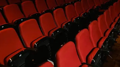 Acomodate,vamos a disfrutar de la historia del cine. Acomodate,vamos a disfrutar de la historia del cine.