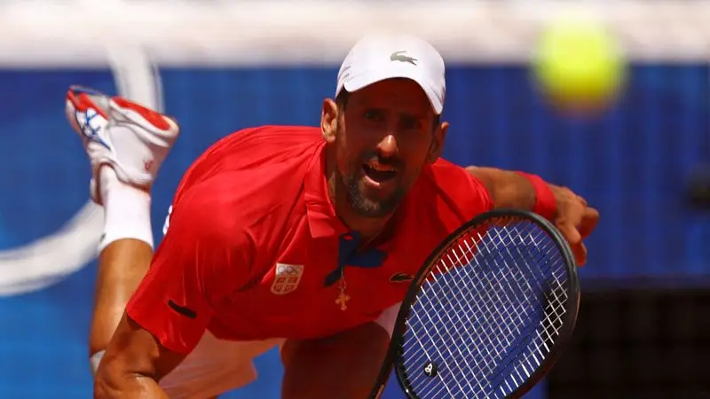 Djokovic supera a un errático Nadal en los Juegos de París