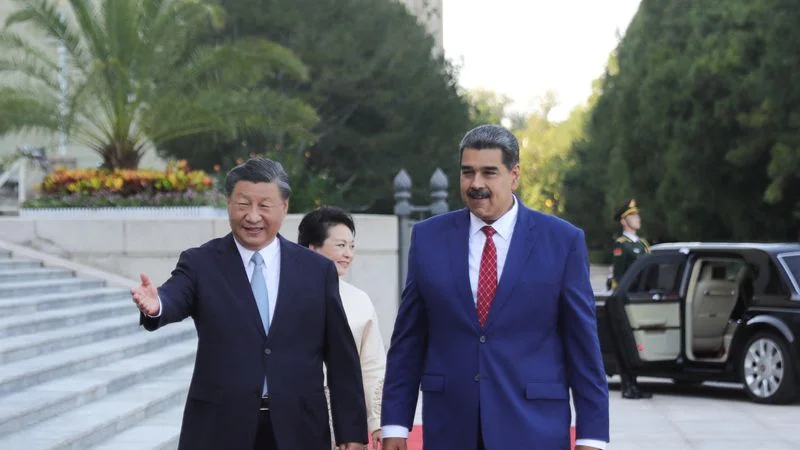 Xi Jinping felicita a Nicolás Maduro por su reelección en Venezuela