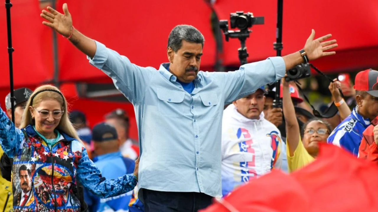 Elecciones en Venezuela: sin las actas oficiales y con la calle más tranquila, la crisis poselectoral se profundiza