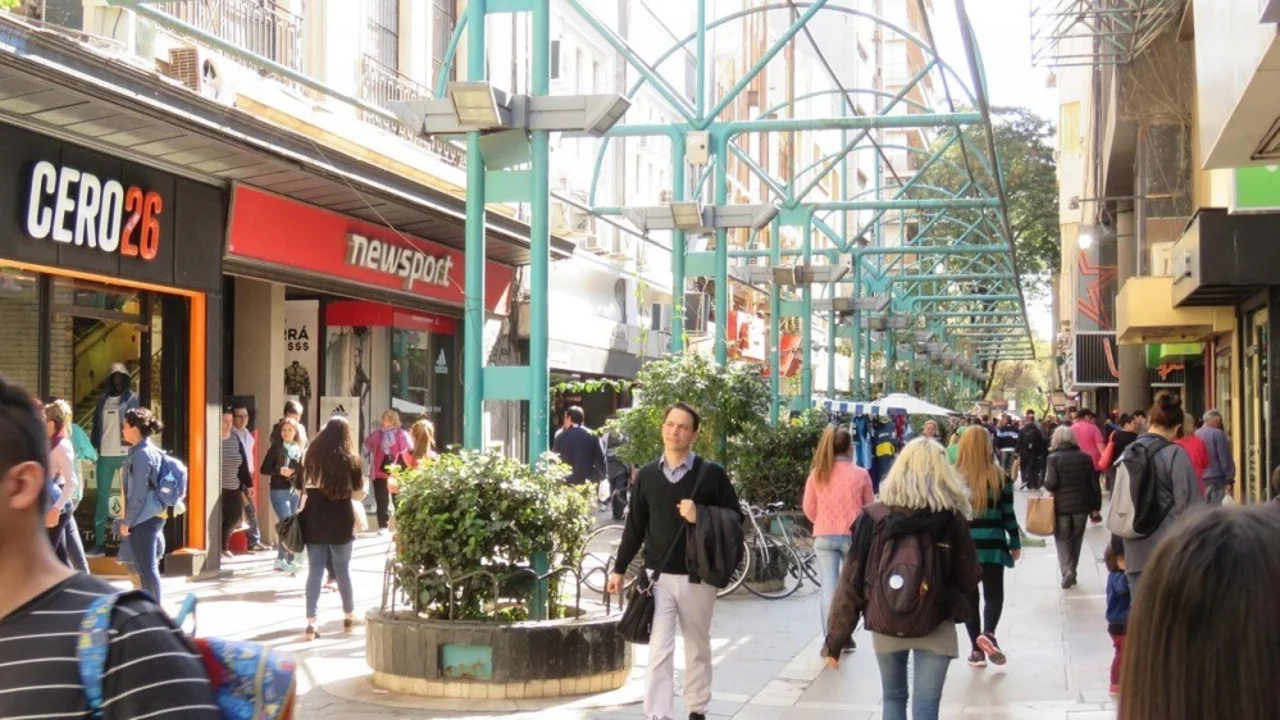 La crisis de Milei golpea a Córdoba: las ventas minoristas cayeron un 5,9% en junio